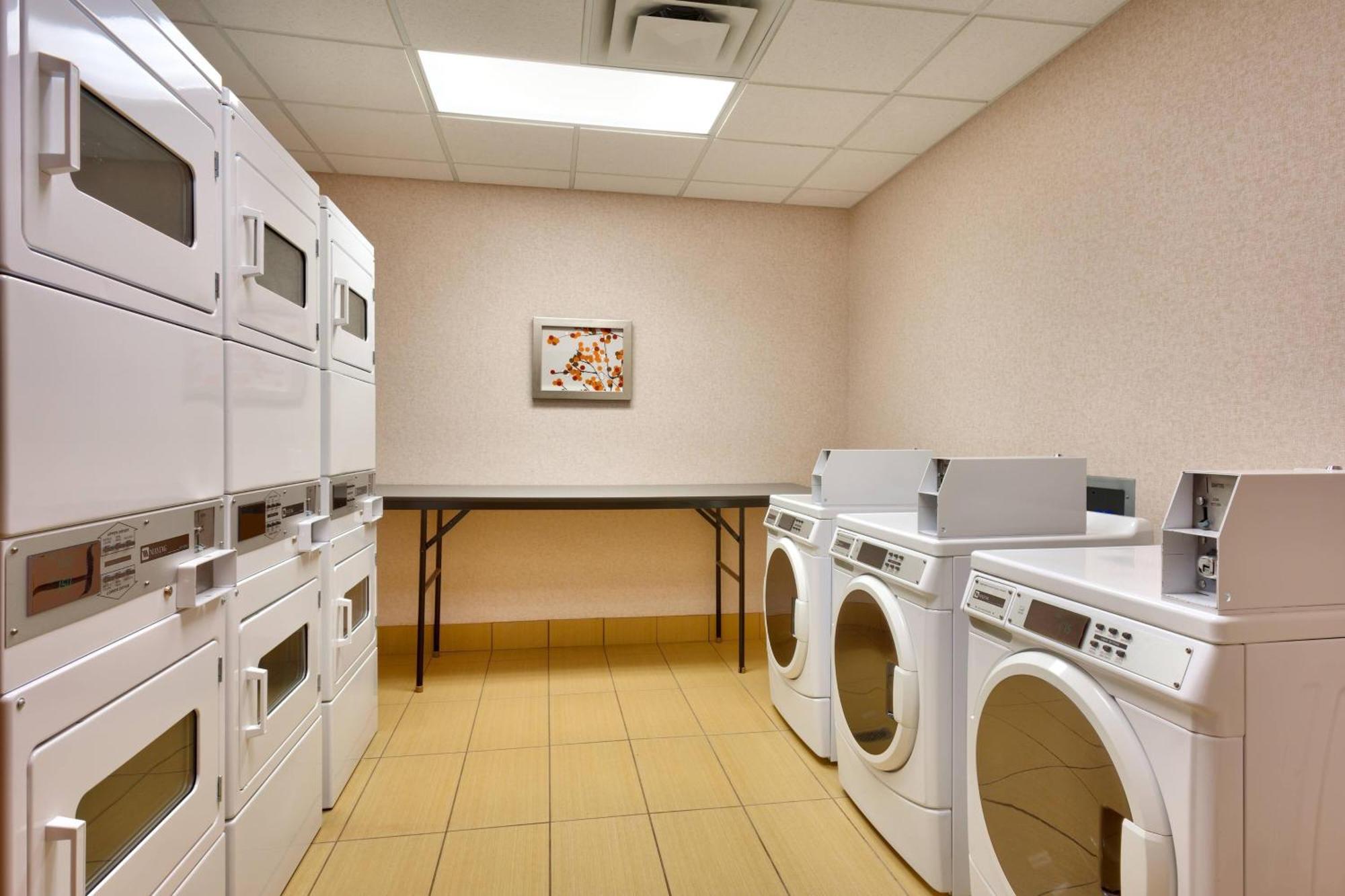 Residence Inn By Marriott Idaho Falls Bagian luar foto