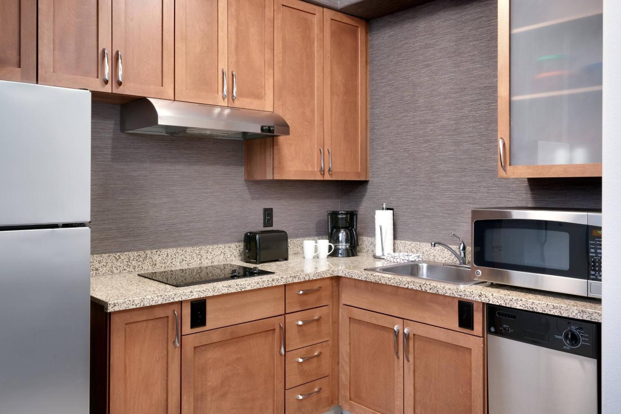 Residence Inn By Marriott Idaho Falls Bagian luar foto