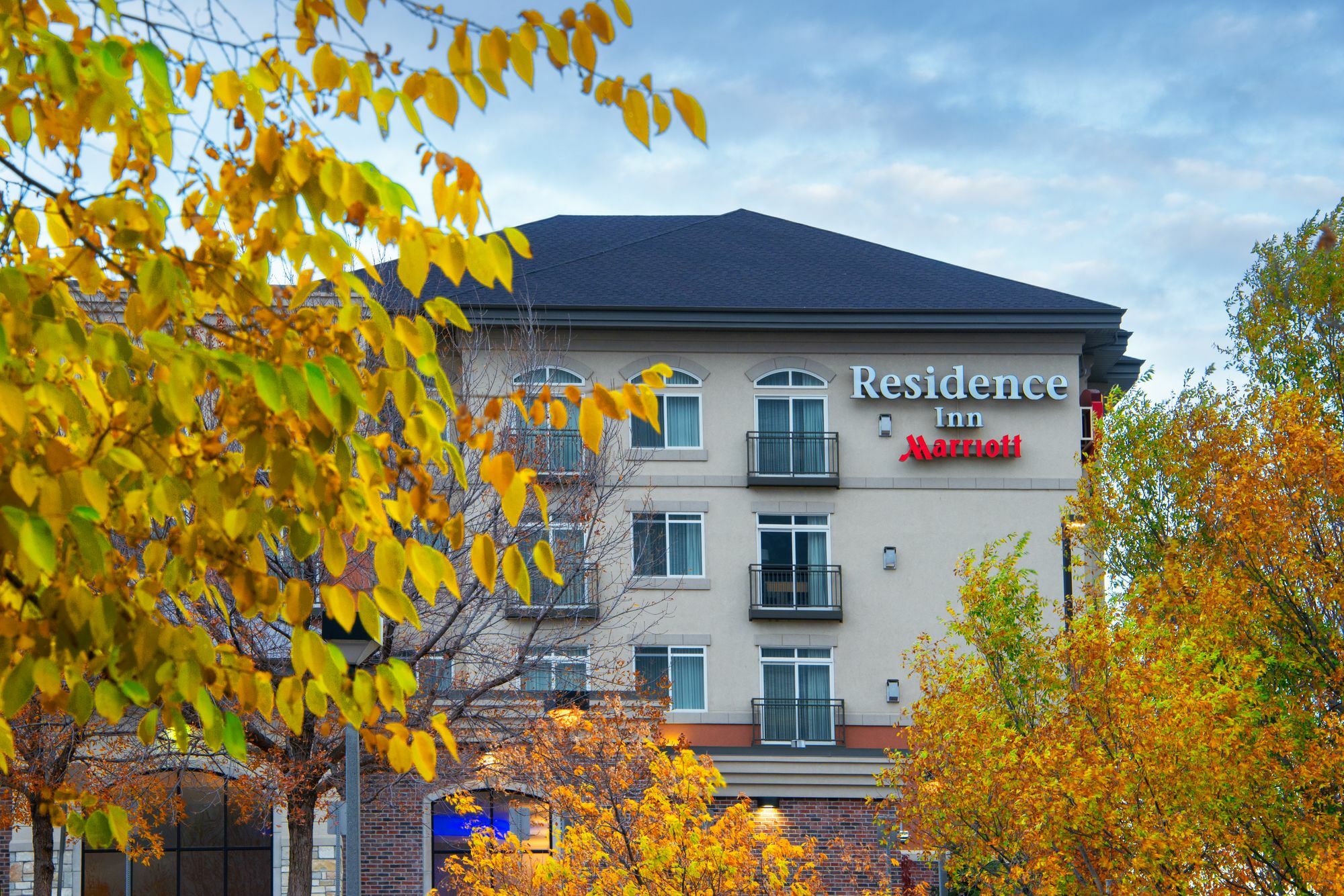 Residence Inn By Marriott Idaho Falls Bagian luar foto